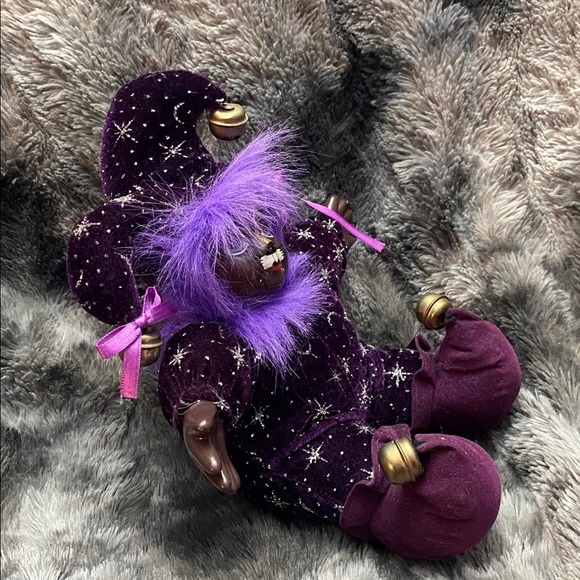 Two Vintage Purple Jester Dolls with Porcelain Heads and Bells - Picture 10 of 16